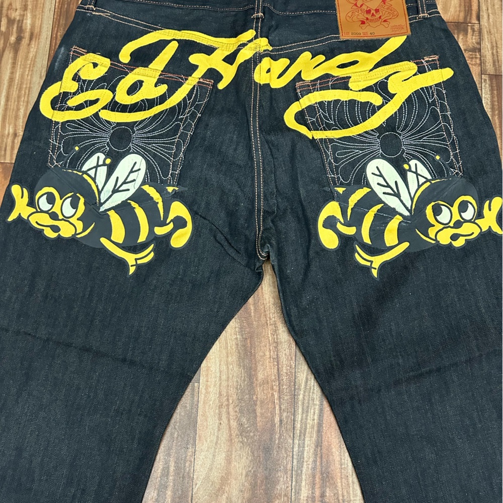 Rare Bumble Bee Ed Hardy Jeans Size 40x34 Never Worn.